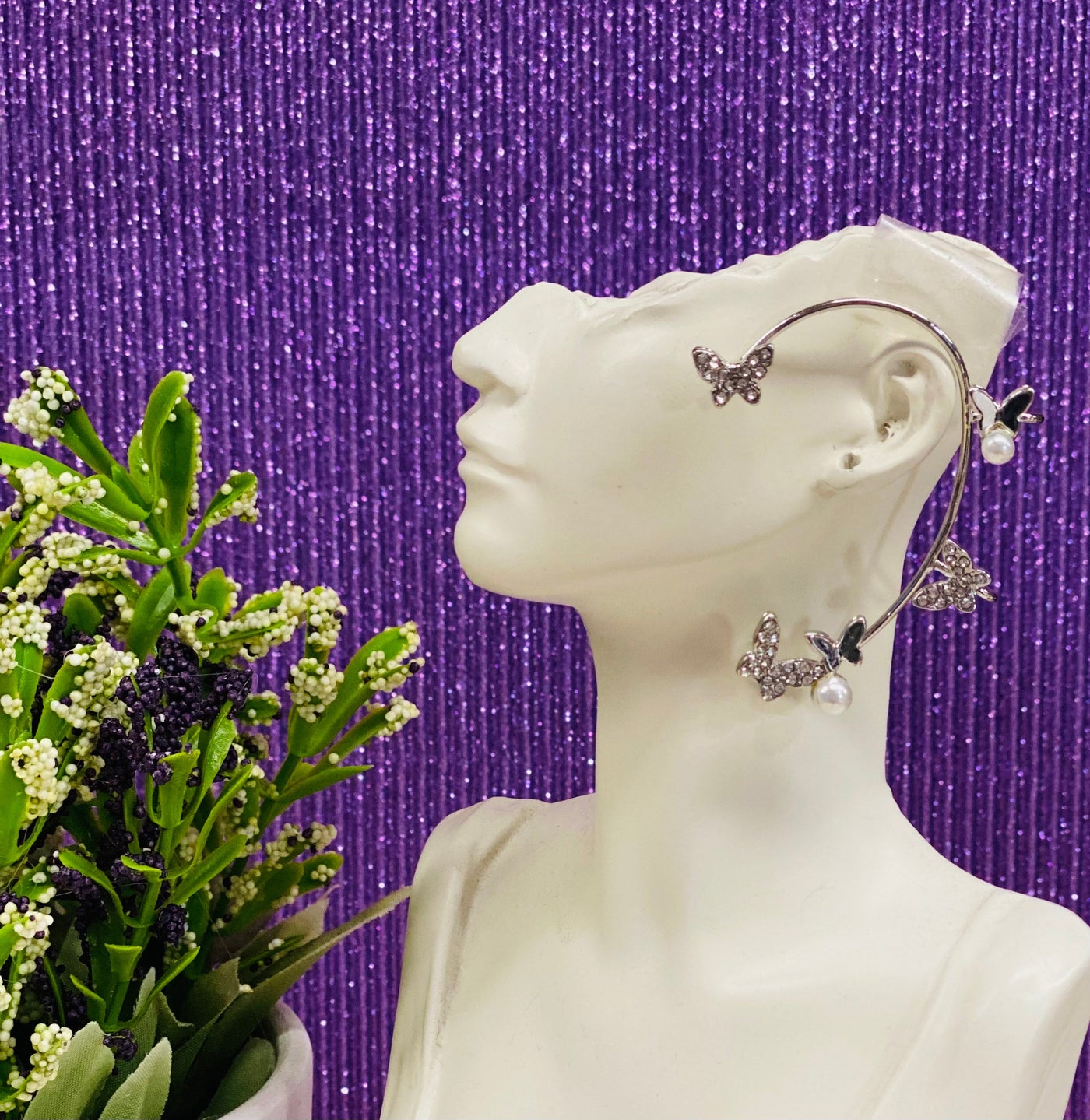 Silver Pearl Drop (Left)