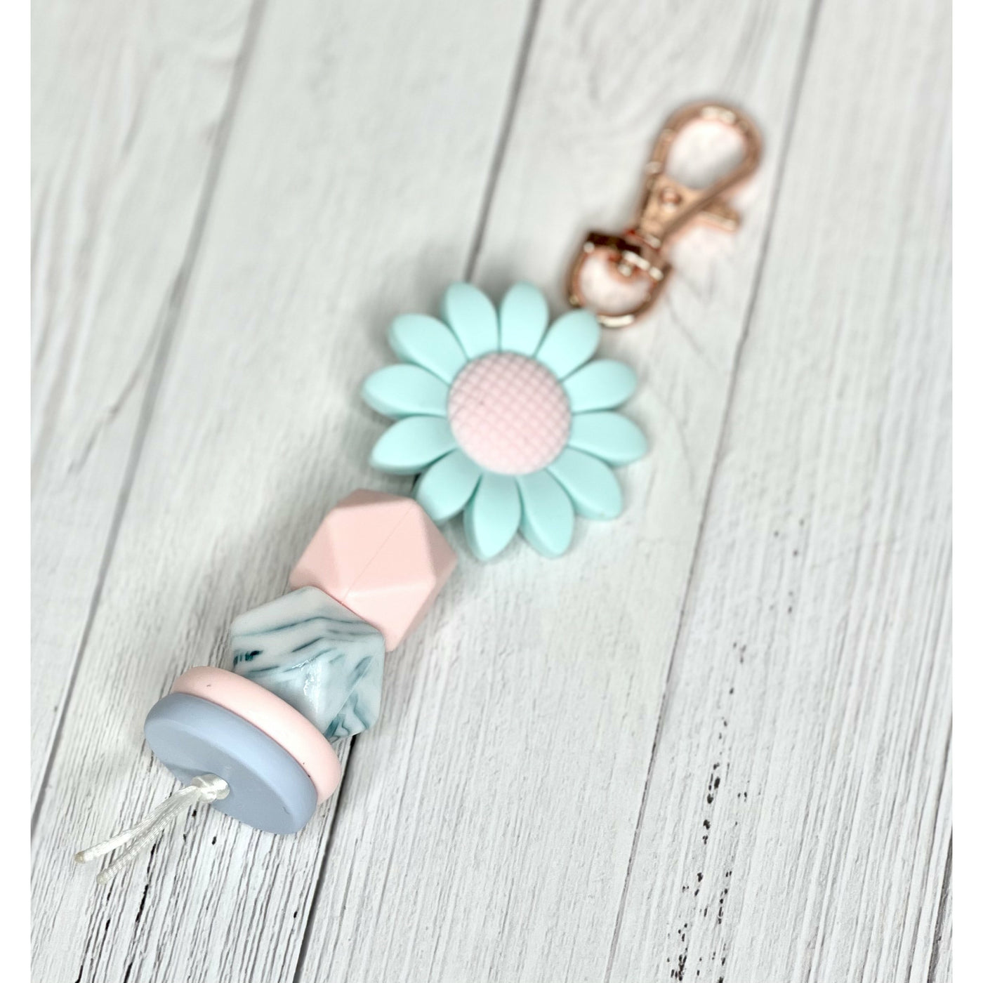Blue Daisy keychain